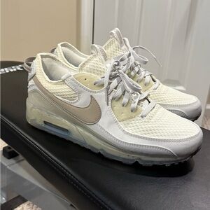 Nike Terrascape Air Max 90 “Triple White”